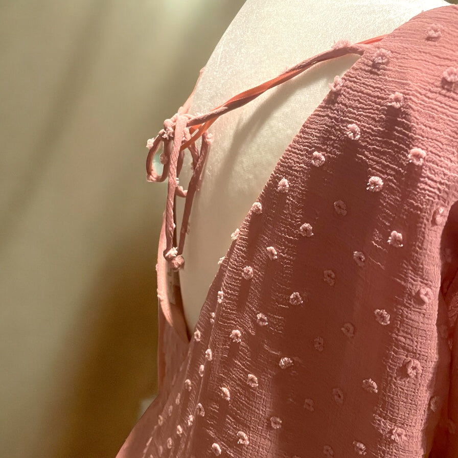 Adorable light weight spring -summer top!
